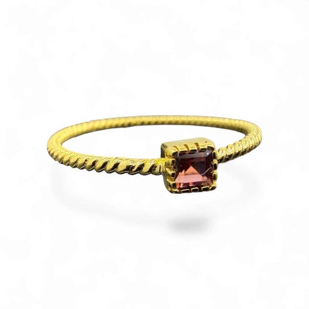Red Garnet Ring Gold Plated 925 Sterling Silver US Size 7 Stackable - Picture 2 of 6